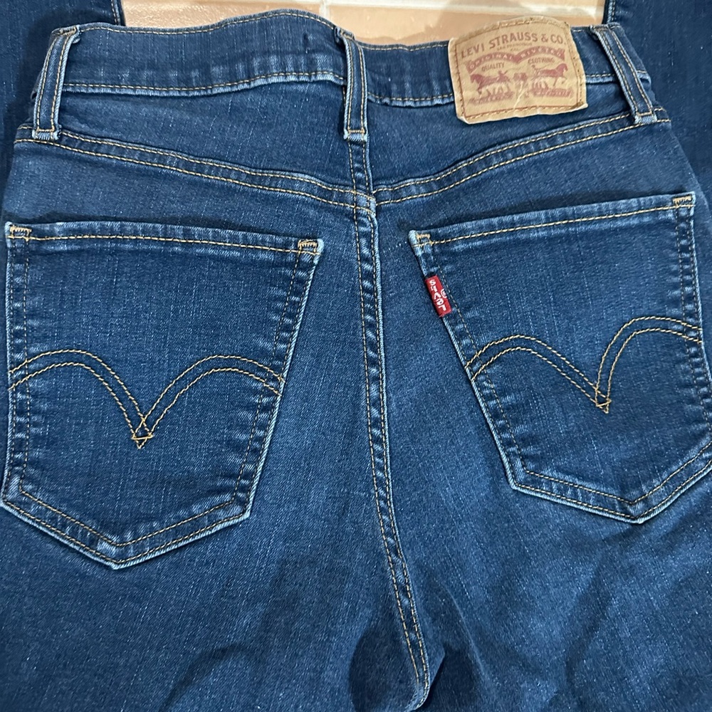 EUC Levis Mile High Super Skinny Jeggings - Picture 15 of 15
